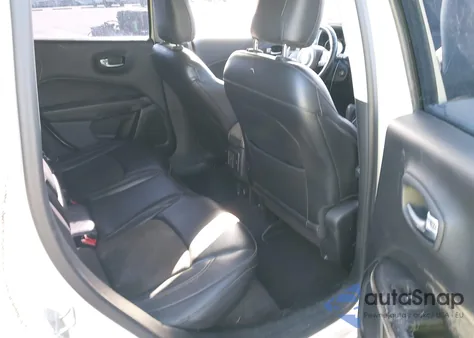 2018 Jeep Compass Latitude Fwd из США, поврежденный, VIN 3C4NJCBB5JT293451